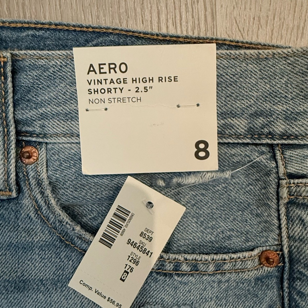 Aero Vintage High Rise Shorty Jeans